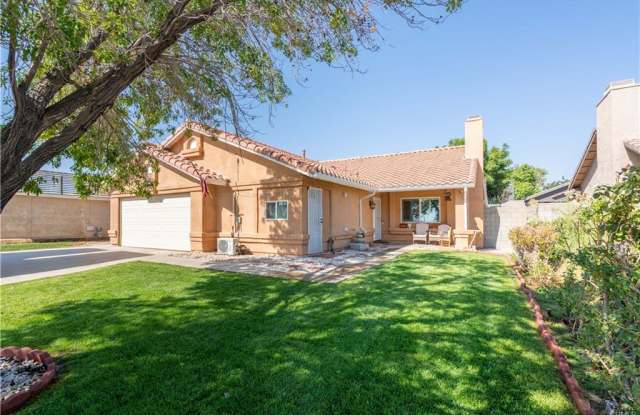 43921 30th Street East - 43921 30th Street East, Lancaster, CA 93535