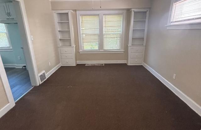 3bd Single Cash Pay/Section 8 Gallery 4