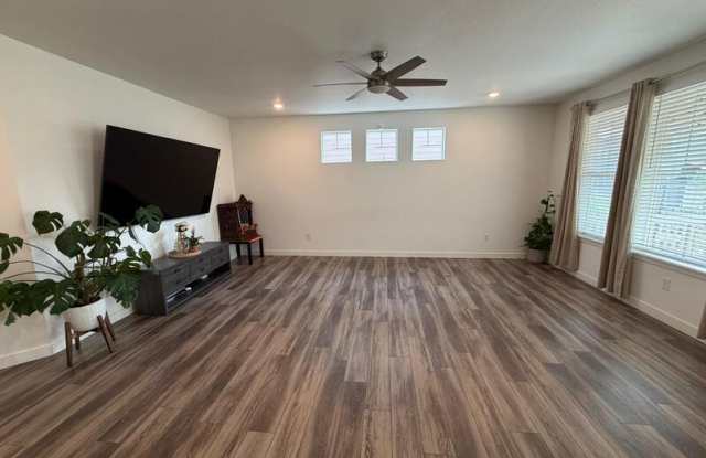 1856 Megan Dr Gallery 4