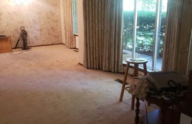 1901 Wren Ct Gallery 3