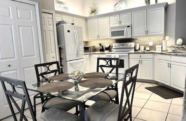 10113 Colonial Country Club Boulevard Gallery 3