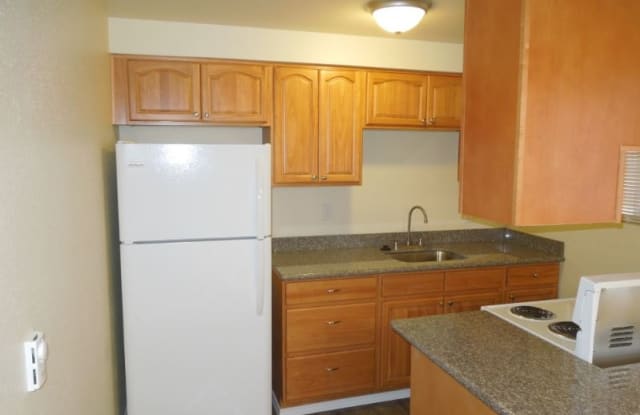 738 22nd St NE - 738 22nd Street Northeast, Auburn, WA 98002