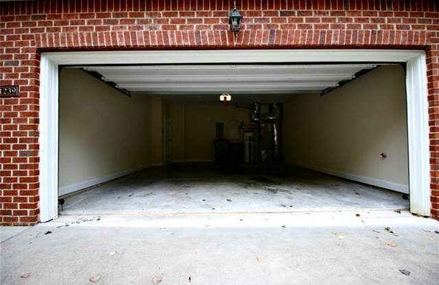 1239 Gates Mill Drive NW Gallery 2