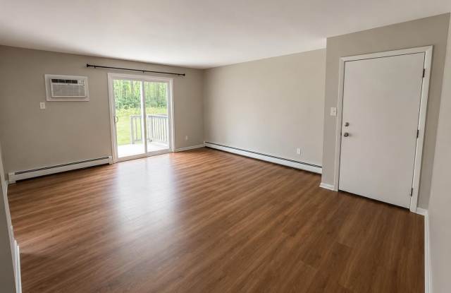 2 Locust Court photos photos