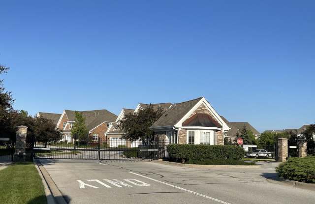 2170 Washington Drive - 2170 Washington Drive, Northbrook, IL 60062 2170 Washington Drive - 2170 Washington Drive, Northbrook, IL 60062