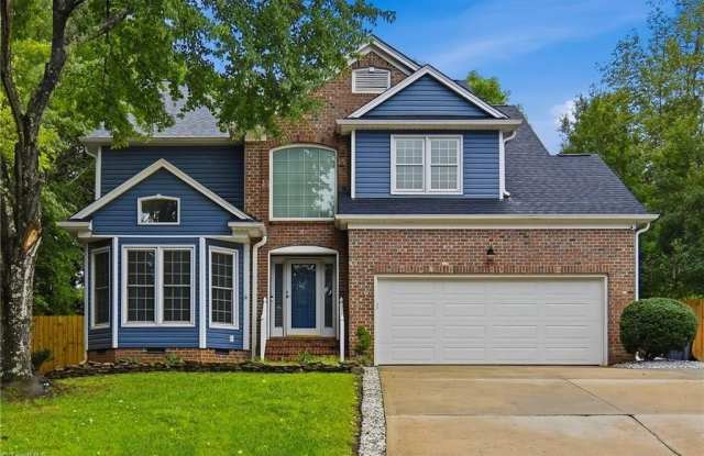 1519 Worthington Place Gallery 1