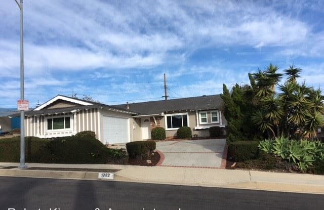 1732 PELICAN AVENUE - 1732 Pelican Avenue, Los Angeles, CA 90732