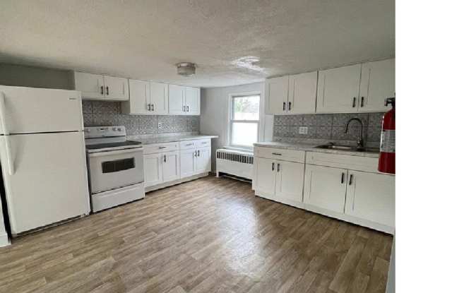 11 Main Street unit: B photos photos