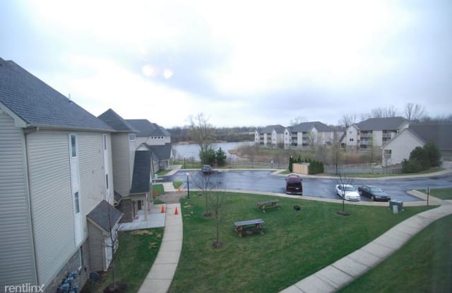 Walton Pond 3BR Condo - Auburn Hills/N Pontiac - 853 Amanda Lane, Pontiac, MI 48340