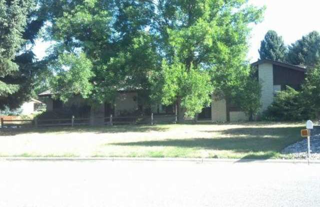 5521 Bobby Jones Blvd photos photos