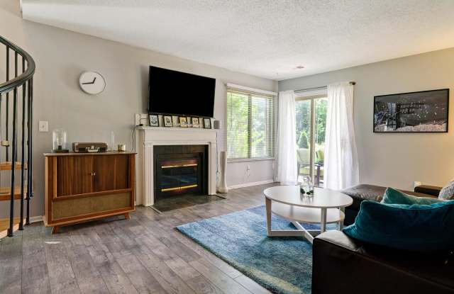 1287 Lake Shore Drive Gallery 2