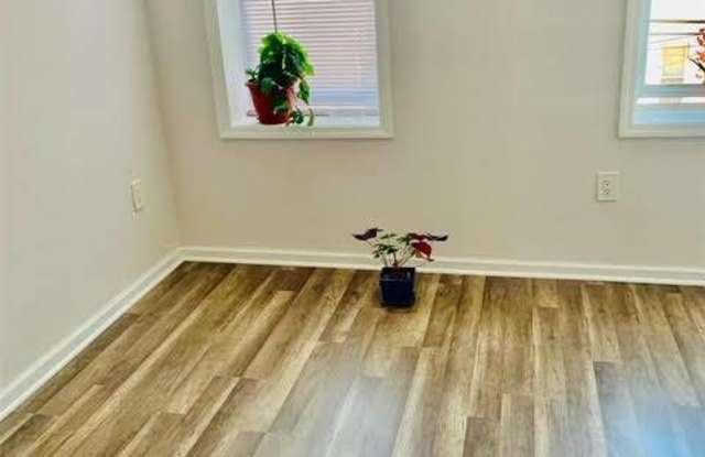 59-44 PALMETTO ST - 59-44 Palmetto Street, Queens, NY 11385