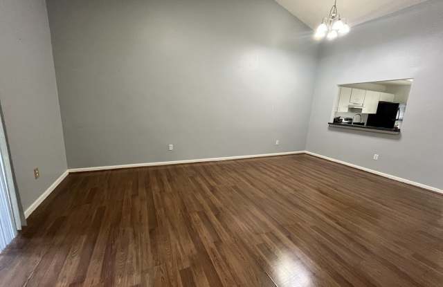 2169 Cypress Bay Boulevard - 1 Gallery 3