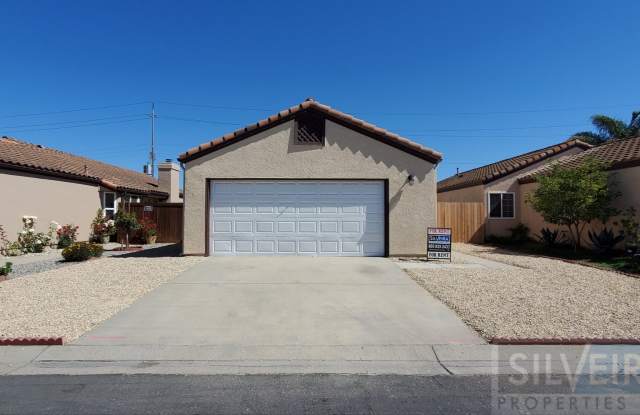 3 Bedroom, 2 Bath Home Available Gallery 1