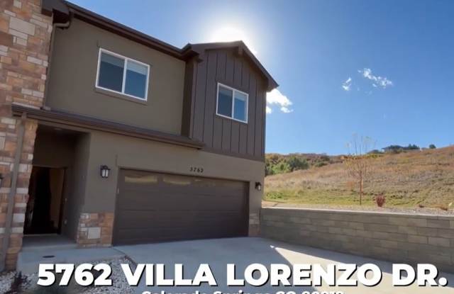Gorgeous Views End Unit 3 Bed Townhome next to open space with views of Mountain Shadows Gallery 1