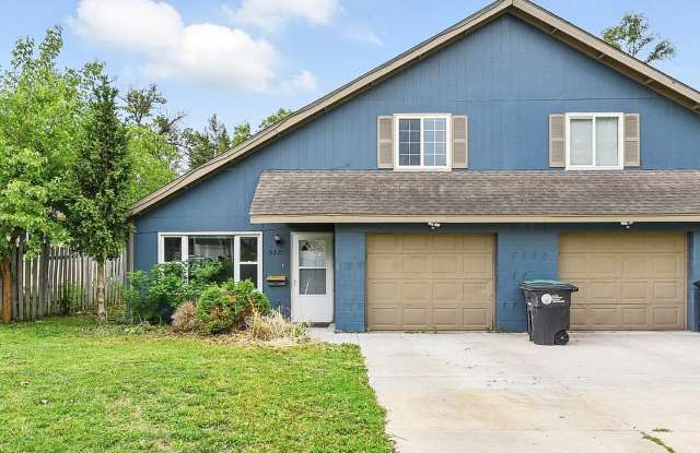 Spacious 3-Bedroom Benson Duplex with Attached Garage!! photos photos Spacious 3-Bedroom Benson Duplex with Attached Garage!! photos photos