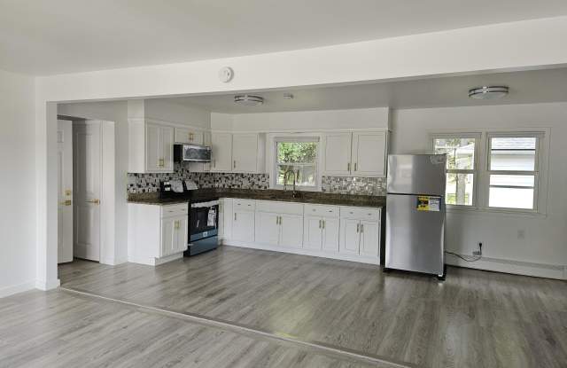 4 Eastwood Drive Gallery 2