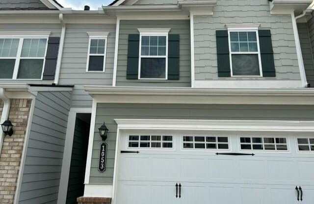 1053 Burke Street photos photos