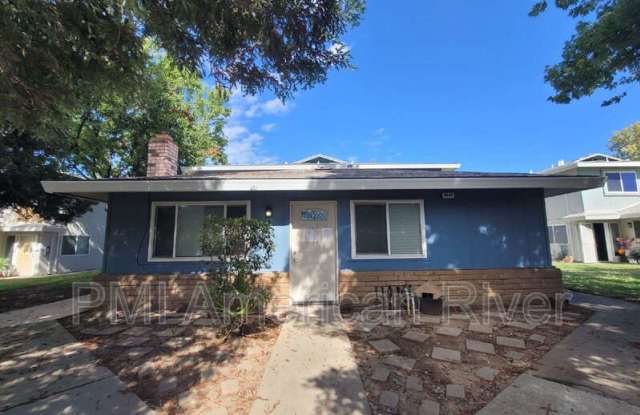 6501 Greenback Ln Gallery 1