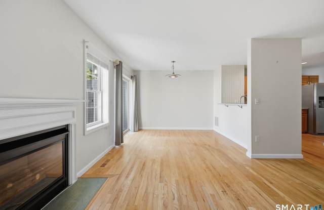 6003 Heartwood Lane Gallery 3