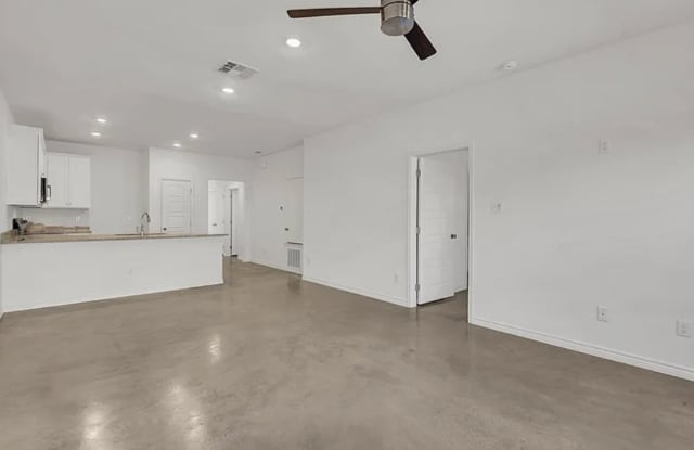 1210 Concord Drive Unit B photos photos