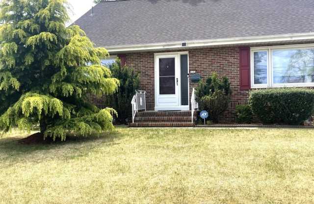 175 WESTCOTT AVENUE photos photos