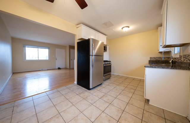 1034 2nd Ave. E. - 1034 2nd Avenue East, Shakopee, MN 55379