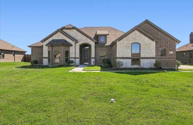 1835 Creekview Lane Gallery 1