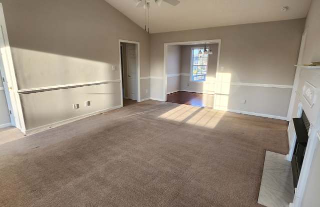 209 Striding Ridge Drive Gallery 4