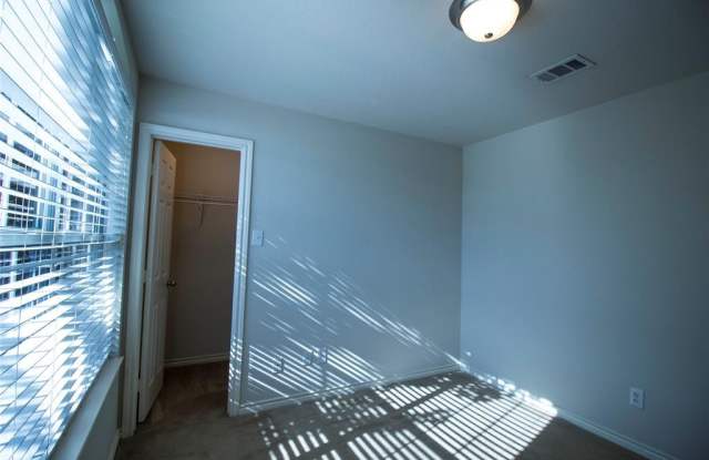 5412 Brookside Drive Gallery 2