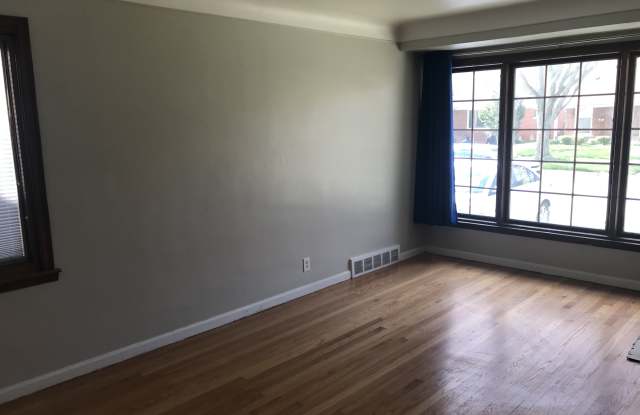 19959 Country Club Drive Gallery 2