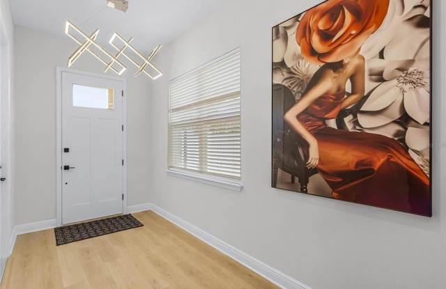 15656 VETTA Drive Gallery 3