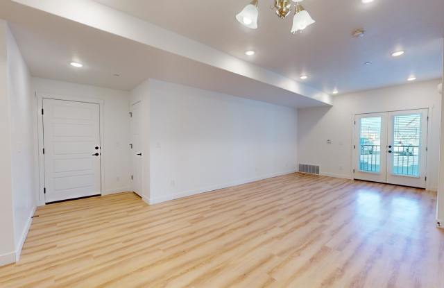 1107 W 250 S Unit 310 Gallery 2
