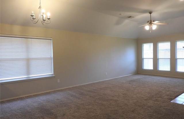 6006 Holly Crest Lane Gallery 3