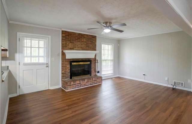 1802 Driftwood Place Gallery 4