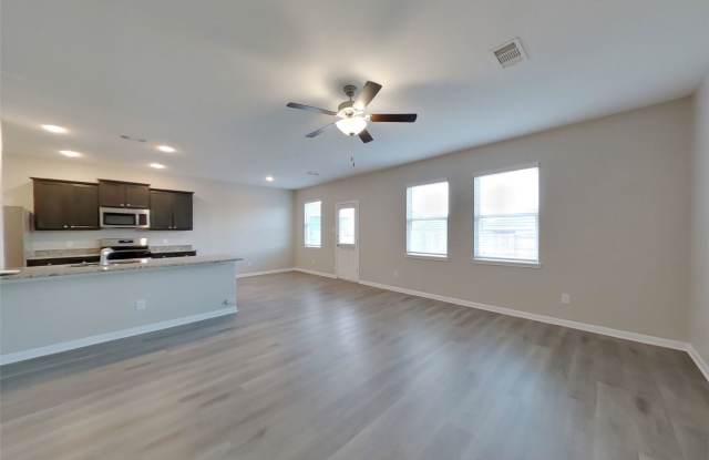 21108 Titian Drive Gallery 2