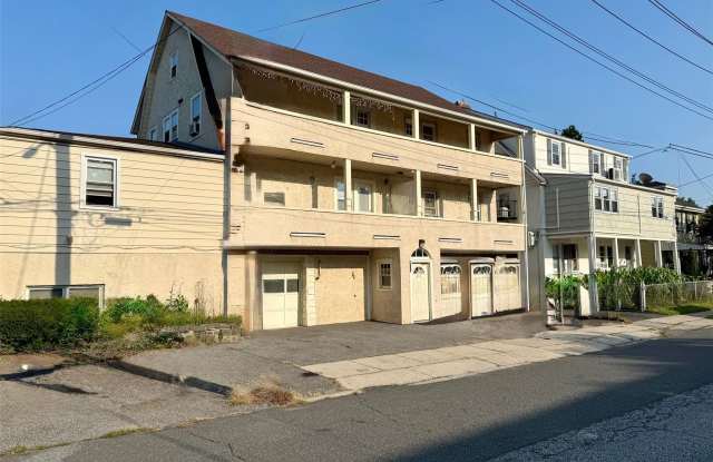 911 Lester Avenue photos photos