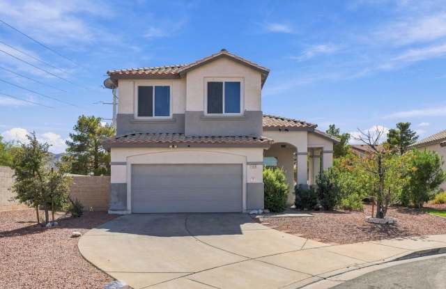 Beautiful Two Story Home in Henderson! Gallery 1