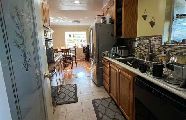 4808 Barbara Ct Gallery 3