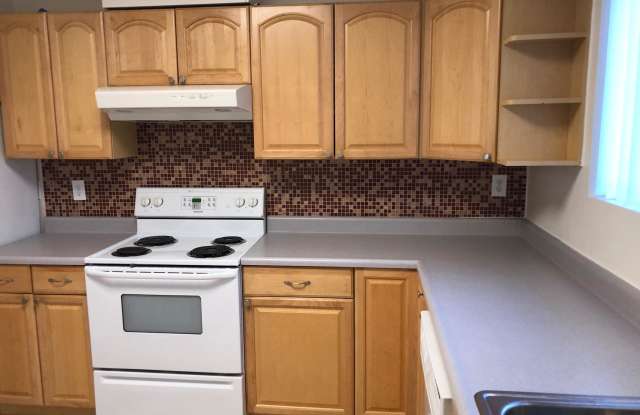 15281 LODGE TERRACE Gallery 3