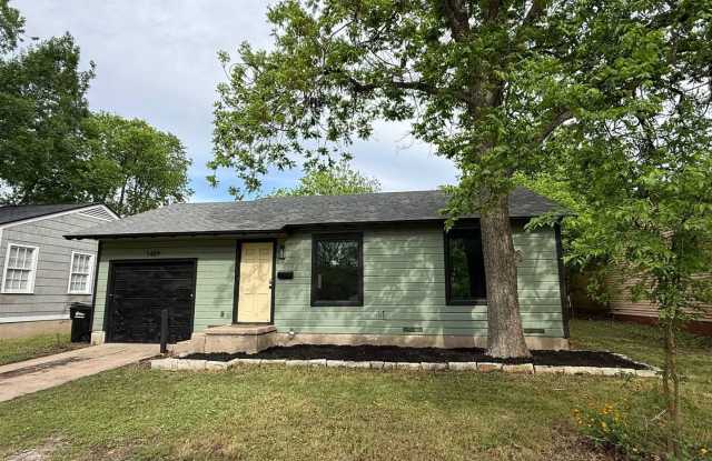 Updated 2 bedroom, 1 bath home in a convenient Temple location photos photos