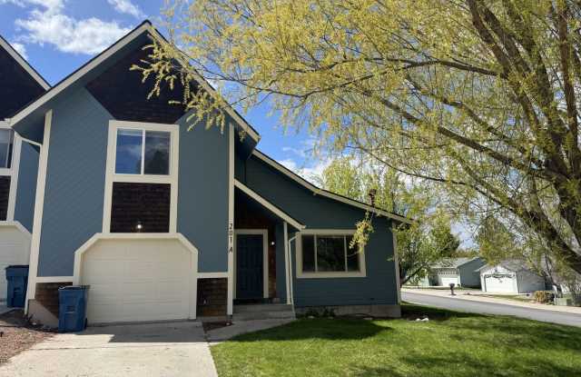 201 Grandview Way photos photos