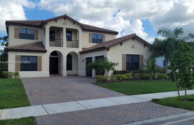 5330 Chesterfield Dr photos photos