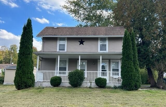 721 Hosfeld St - 721 Hosfeld Street, Clarks Summit, PA 18411