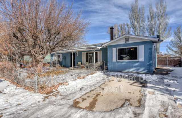 2908 N Steves Blvd photos photos