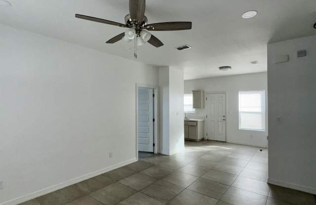 441 Acacia Street - 2 Gallery 2