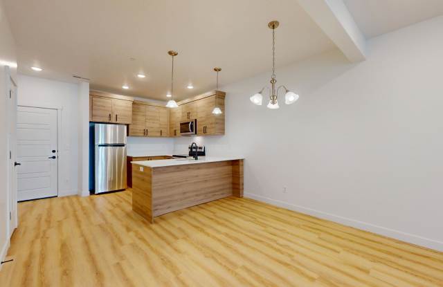 1142 W 250 S Unit 107 photos photos