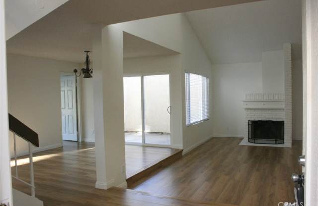 5 White Birch Gallery 2