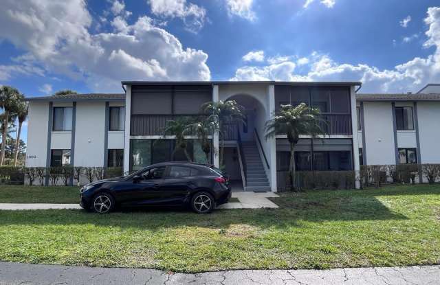 1002 Green Pine Boulevard Gallery 1