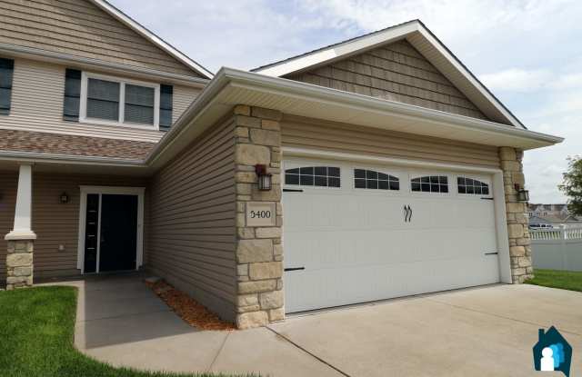 Large 3 Bedroom Townhome photos photos
